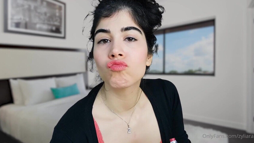 Zyliara ASMR - Romantic honeymoon