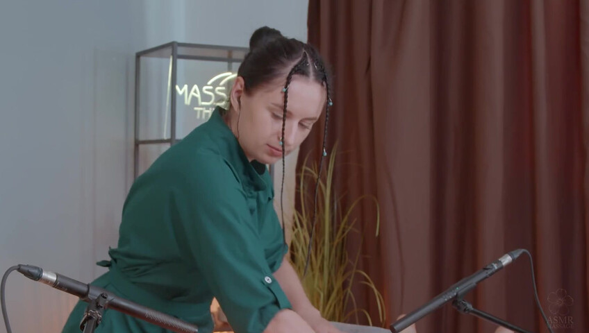 ASMR Massage - 19 Jan 2026 - Back and Side Scrub Massage by Anna to Liza (non nude)​