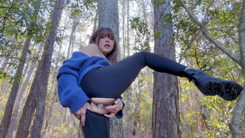 Kittyxkum - 16 Jan 2026 - Its Cold Out Here Guess I Should Warm Up