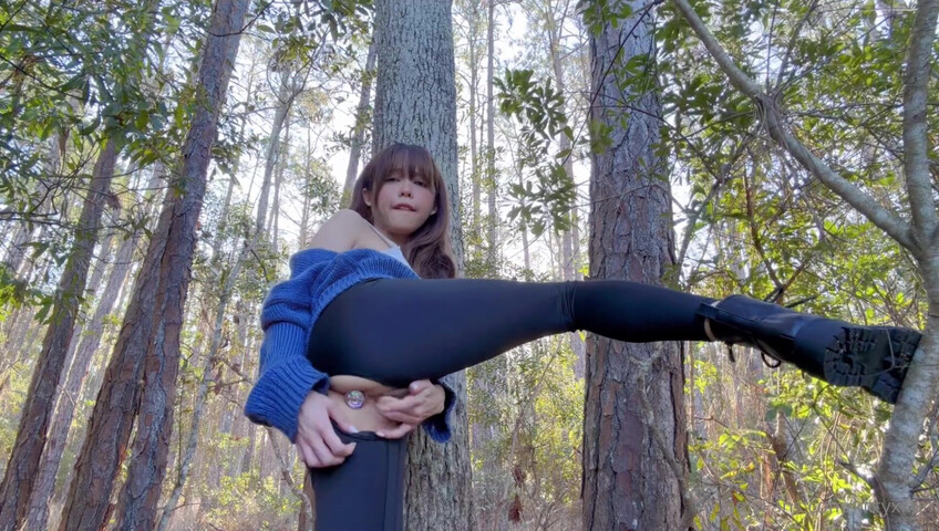 Kittyxkum - 16 Jan 2026 - Its Cold Out Here Guess I Should Warm Up