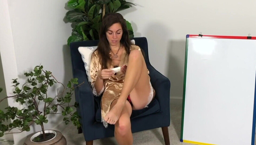 Miss Bell ASMR - 19 January 2026 - Catch Miss Bell Getting Ready - Night School