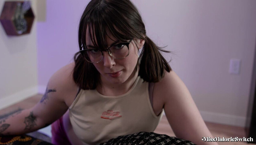 Miss Malorie Switch - 17 Jan 2026 - Divorce Her StepDaddy, I'm a Better Whore