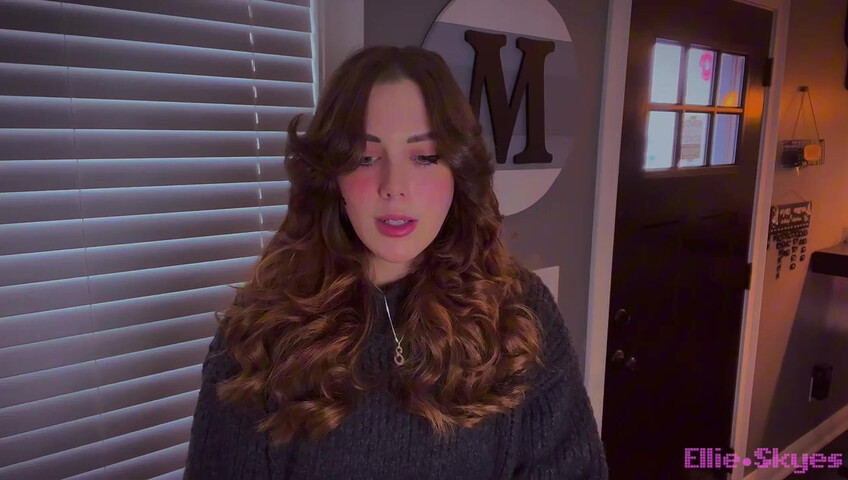 Ellie Skyes – You & I Against The World