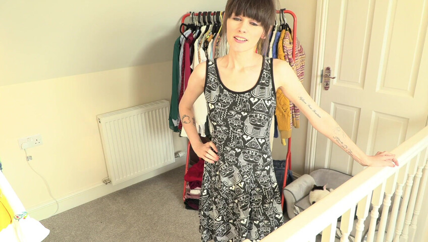 Sydney Harwin - Step-Daughter Knows Your Secret