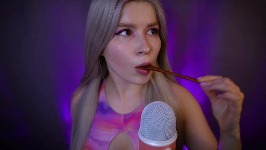 Lerka ASMRka - Honey Spoon + Mouth Sounds = Insane Tingles