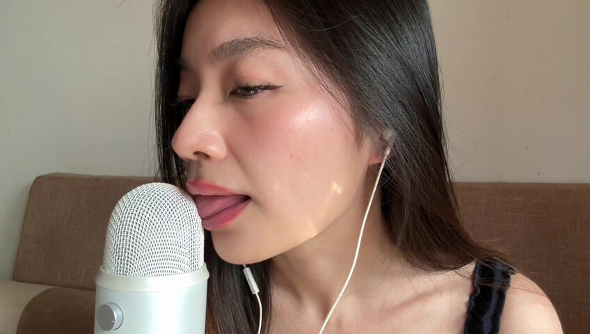 Lin ASMR - 22 Jan 2026 - ASMR Licking The Mic