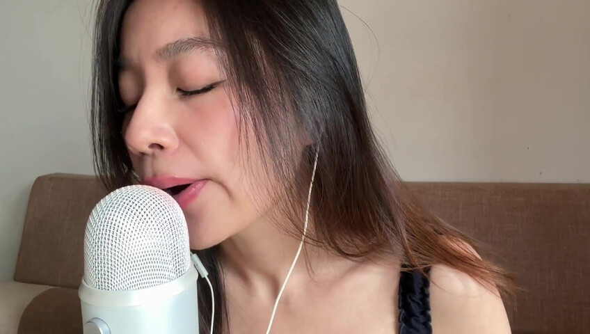 Lin ASMR - 22 Jan 2026 - ASMR Licking The Mic