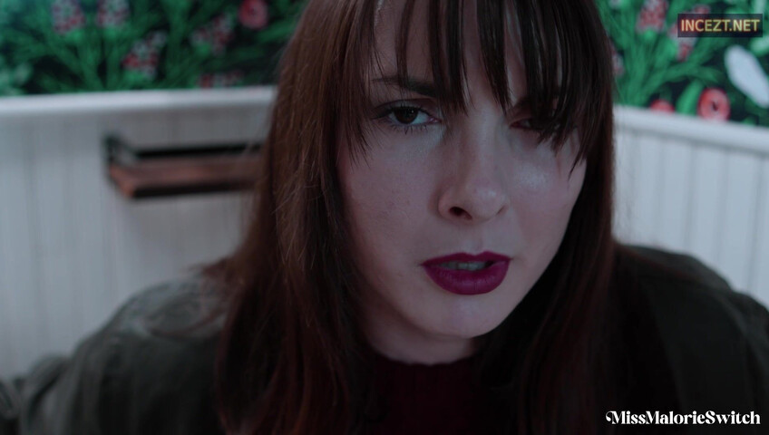 Miss Malorie Switch - Mom's Holiday Dinner