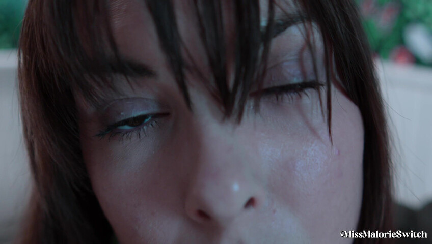 Miss Malorie Switch - Mom's Holiday Dinner