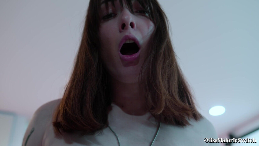 Miss Malorie Switch - Mom's Holiday Dinner