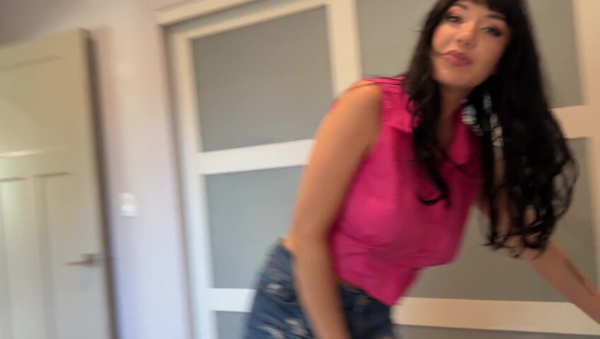 Little Puck - 14 Jan 2026 - Jealous StepMom Has Her Way With You