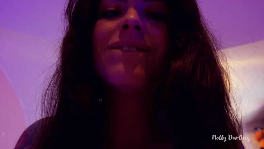 Molly Darling – THE PERFECT FAMILY