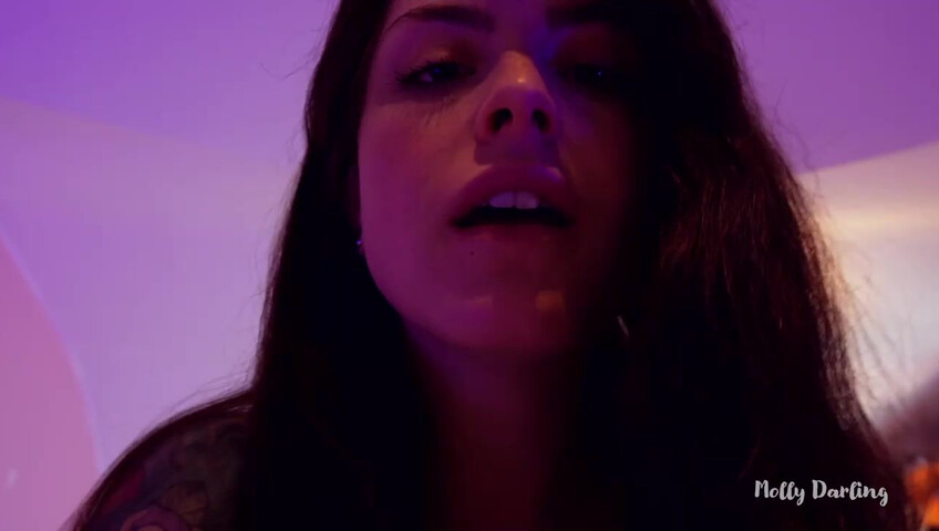 Molly Darling – THE PERFECT FAMILY