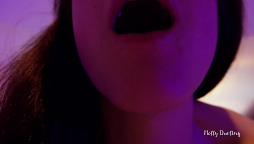 Molly Darling – THE PERFECT FAMILY