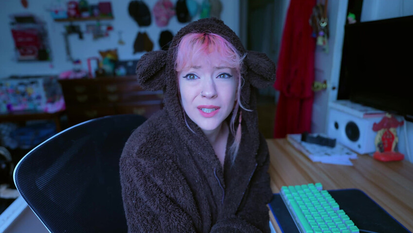 LilRedVelvet: Another man owns your wife