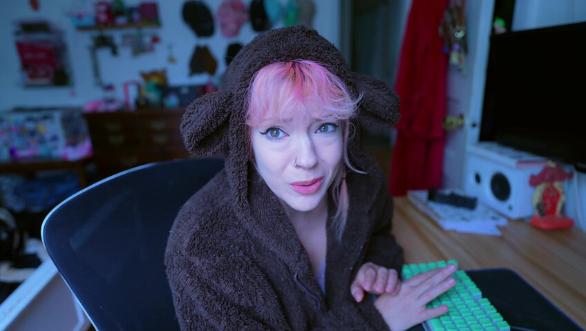 LilRedVelvet: Another man owns your wife