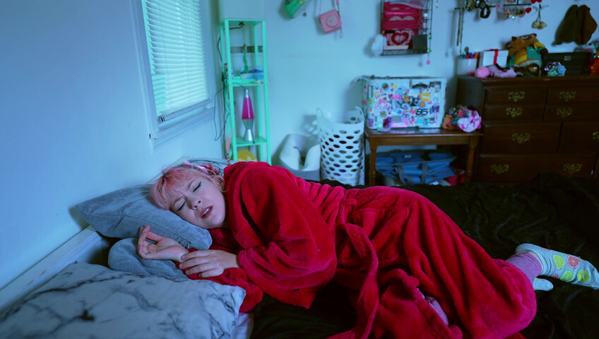 LilRedVelvet: Another man owns your wife