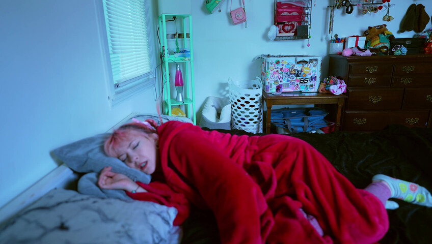 LilRedVelvet: Another man owns your wife