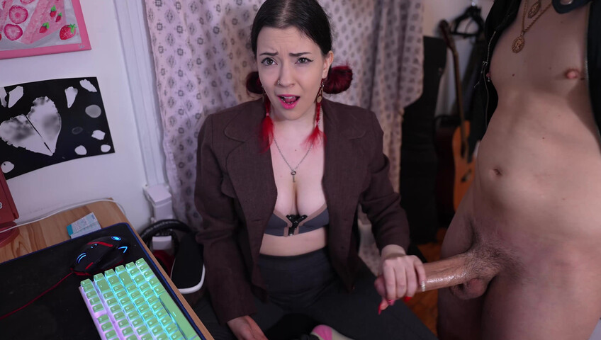 LilRedVelvet: Boss Cucks You