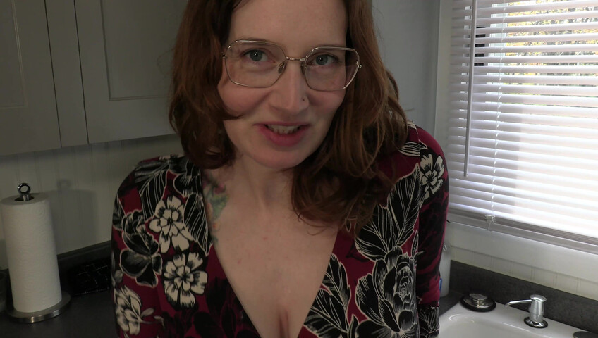 Bettie Bondage - Seducing Your Friend's MILF