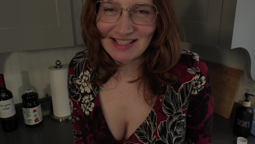 Bettie Bondage - Seducing Your Friend's MILF