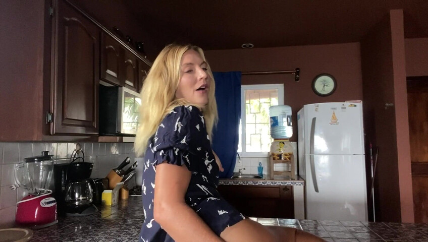 Mona Wales - Step Moms Private Lesson How To Be The Perfect Lover