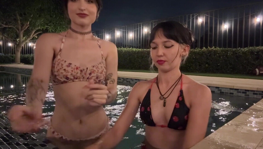 Beebee ASMR - 24 January 2026 - Hot Tub 2 Girls Patreon