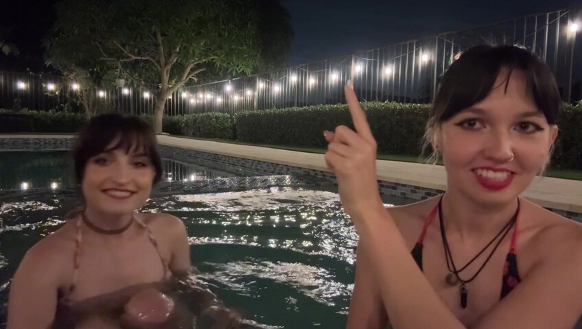 Beebee ASMR - 24 January 2026 - Hot Tub 2 Girls Patreon