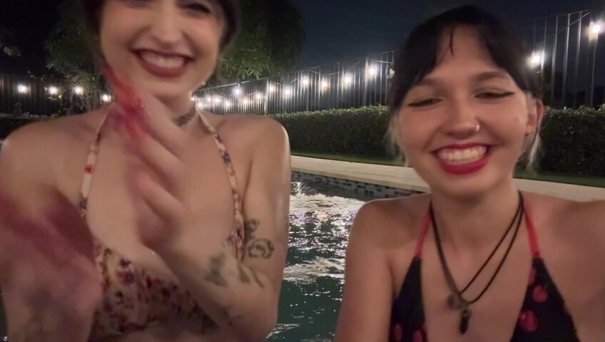 Beebee ASMR - 24 January 2026 - Hot Tub 2 Girls Patreon