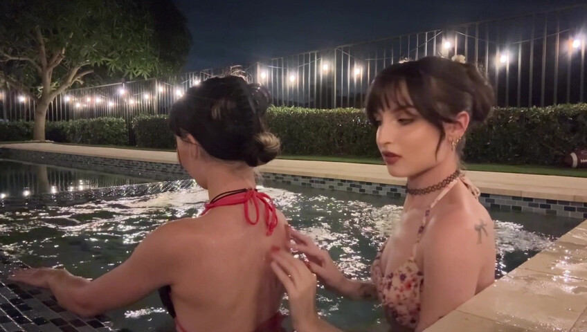 Beebee ASMR - 24 January 2026 - Hot Tub 2 Girls Patreon