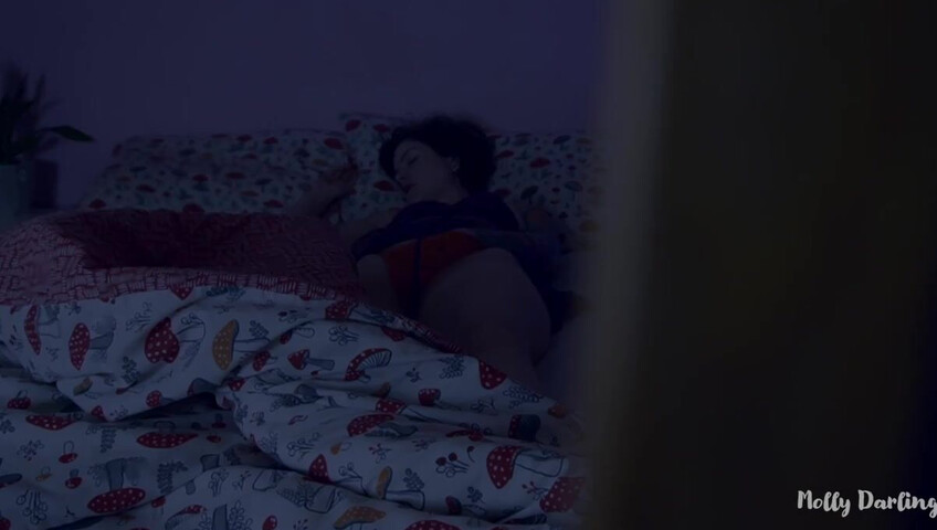 Molly Darling - Mindless Gooner