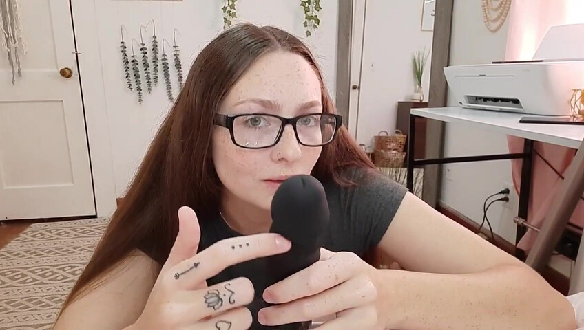 Nicole Nabors – Babysitter Comforts Your BBC