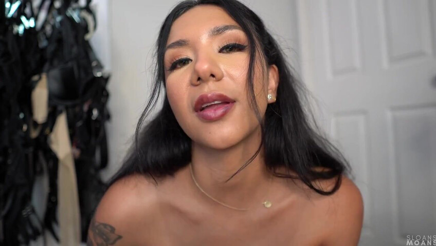 Sloansmoans / Sloane Sabbath – step-mom's penis fascination