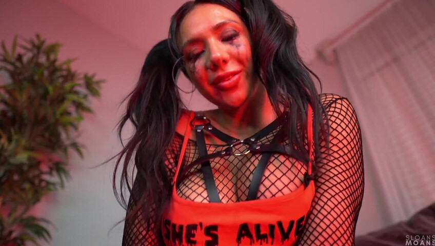 Sloansmoans / Sloane Sabbath – That one crazy ex