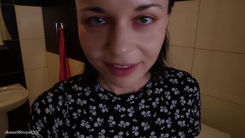 Aimeewavesxxx: Stepmommy Creates A Safe Space For Your Sex Addiction