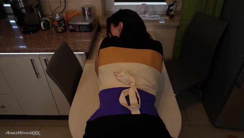 Aimeewavesxxx: Stepmommy Creates A Safe Space For Your Sex Addiction