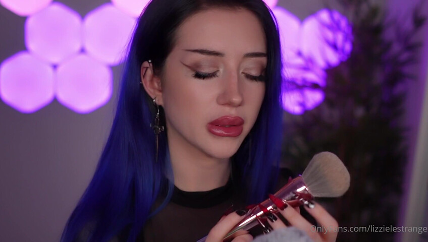 LizzieLestrange - ASMR Vampire Roleplay