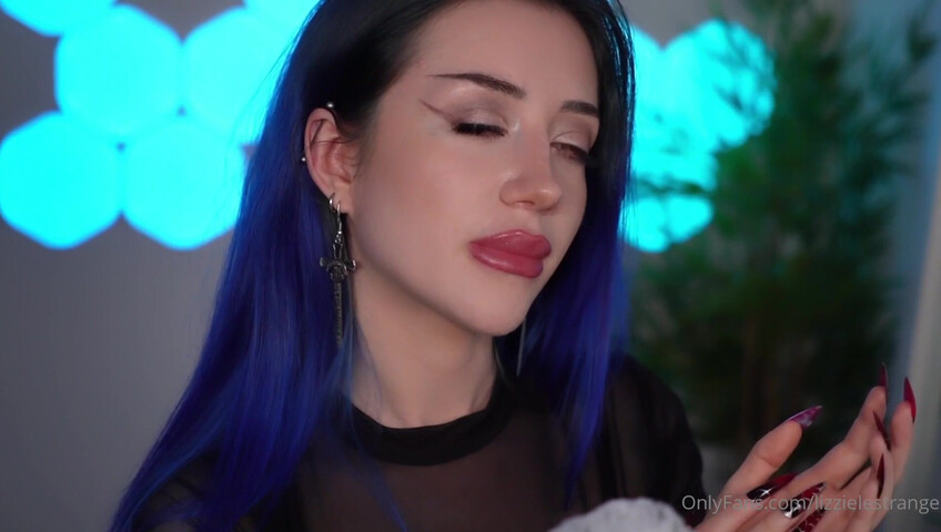 LizzieLestrange - ASMR Vampire Roleplay