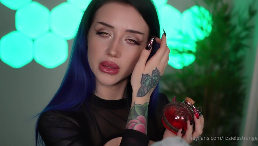 LizzieLestrange - ASMR Vampire Roleplay
