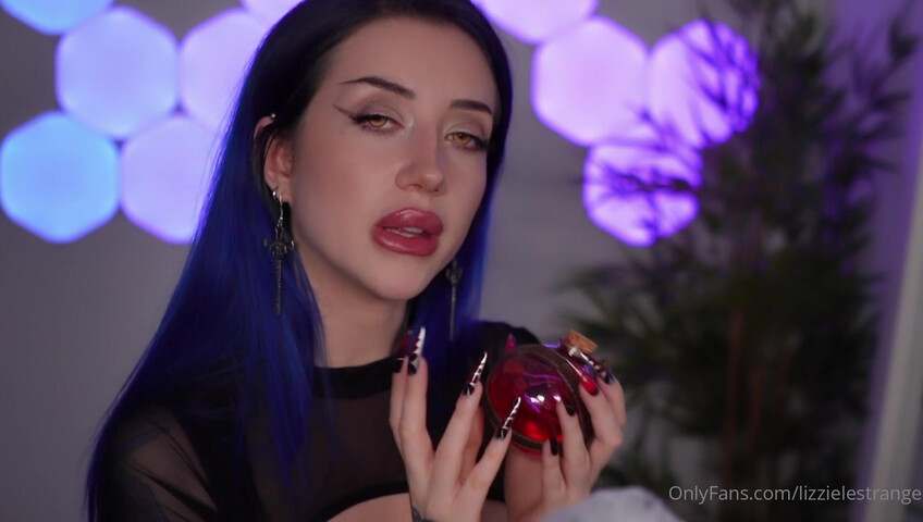 LizzieLestrange - ASMR Vampire Roleplay