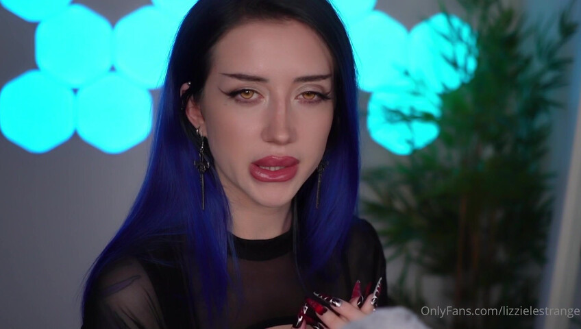 LizzieLestrange - ASMR Vampire Roleplay