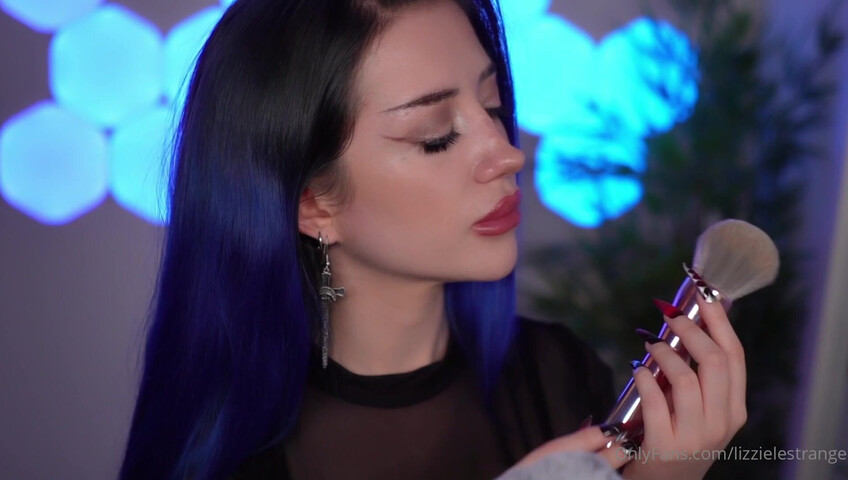 LizzieLestrange - ASMR Vampire Roleplay