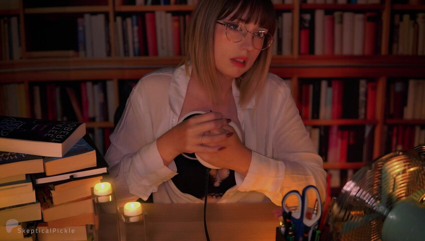 SkepticalPickle ASMR - Inappropriate Librarian Licks Your Ears (platinum)