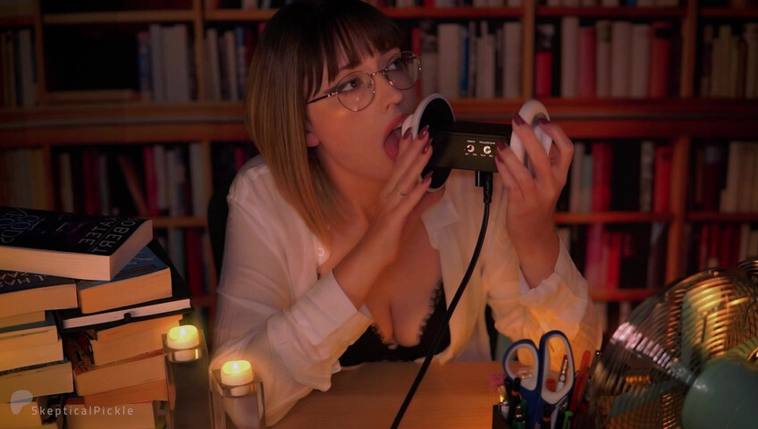 SkepticalPickle ASMR - Inappropriate Librarian Licks Your Ears (platinum)