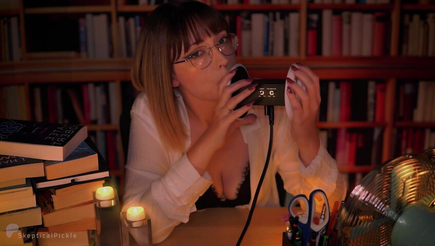 SkepticalPickle ASMR - Inappropriate Librarian Licks Your Ears (platinum)