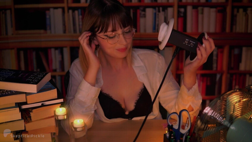 SkepticalPickle ASMR - Inappropriate Librarian Licks Your Ears (platinum)