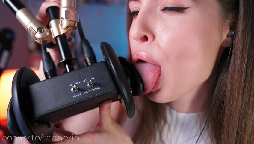 Tangerin ASMR - 25 Jan 2026 - Close Whispering / Ear Licking / Lipping / Kisses / Ear Biting & Eye Contact