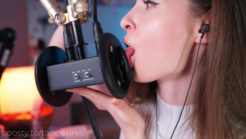 Tangerin ASMR - 25 Jan 2026 - Close Whispering / Ear Licking / Lipping / Kisses / Ear Biting & Eye Contact