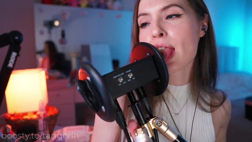 Tangerin ASMR - 25 Jan 2026 - Close Whispering / Ear Licking / Lipping / Kisses / Ear Biting & Eye Contact