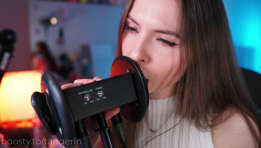 Tangerin ASMR - 25 Jan 2026 - Close Whispering / Ear Licking / Lipping / Kisses / Ear Biting & Eye Contact